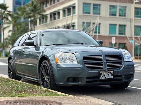 Used 2006 Dodge Magnum R/T image 6