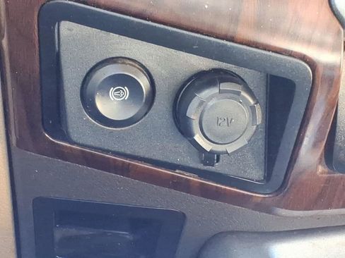 Used 2015 Ford F350 Lariat w/ Lariat Ultimate Package AWD/4WD image 20