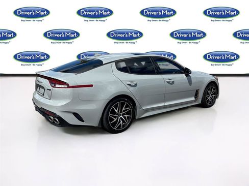 Used 2022 Kia Stinger GT-Line w/ Sun & Sound Package RWD image 7