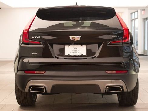 Used 2023 Cadillac XT4 Premium Luxury w/ Enhanced Visibility Package image 7