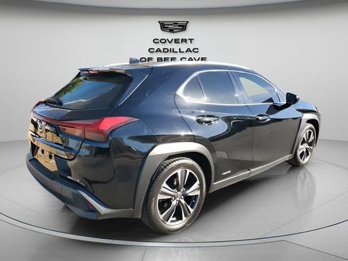 Used 2021 Lexus UX 250h image 9