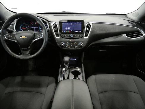 Used 2024 Chevrolet Malibu LT FWD image 11
