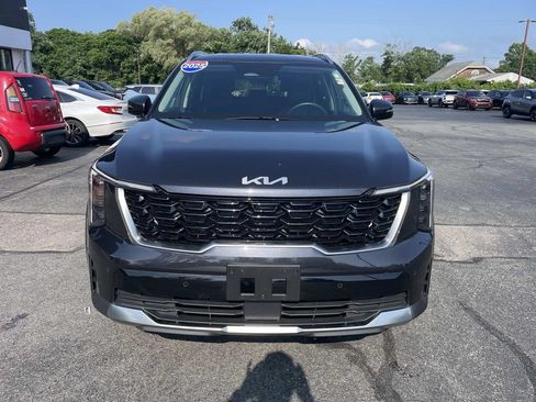 Used 2025 Kia Sorento S FWD image 10