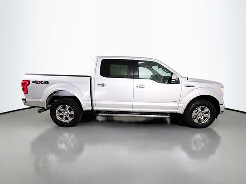 Used 2017 Ford F150 Lariat w/ Equipment Group 502A Luxury AWD/4WD image 9
