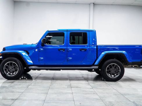 Used 2023 Jeep Gladiator Overland w/ Popular Equipment Package AWD/4WD image 10