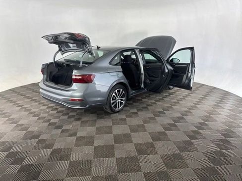 Used 2025 Volkswagen Jetta Sport FWD image 17