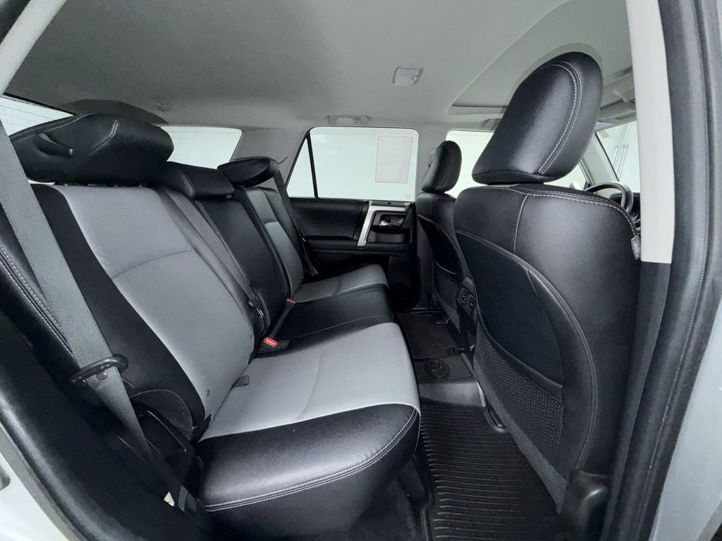 Certified 2023 Toyota 4Runner SR5 Premium w/ Moonroof Package AWD/4WD image 11