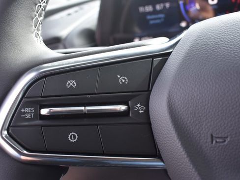 New 2026 Chevrolet Traverse LT w/ Sun and Wheel Package image 22