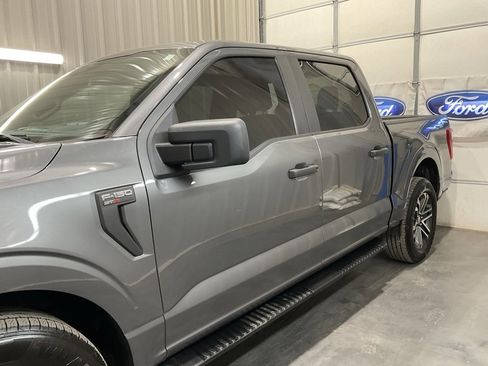 Used 2022 Ford F150 XL w/ STX Appearance Package image 5
