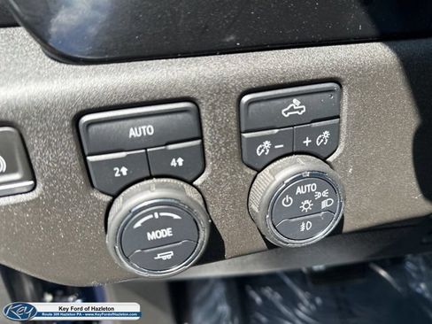 Used 2022 Chevrolet Silverado 1500 RST AWD/4WD image 22