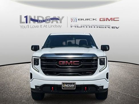 Certified 2024 GMC Sierra 1500 AT4 w/ AT4 Preferred Package AWD/4WD image 6