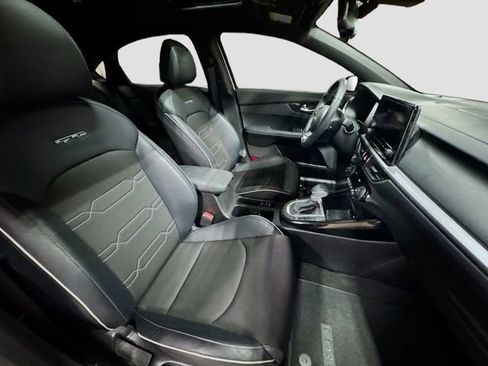 Used 2023 Kia Forte GT-Line w/ GT-Line Premium Package image 31