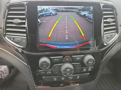 Used 2020 Jeep Grand Cherokee Limited X AWD/4WD image 23
