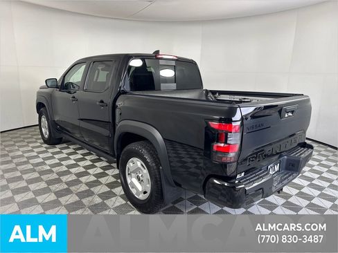 Used 2024 Nissan Frontier SV w/ Hardbody Edition image 8