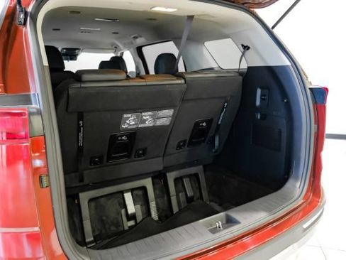 Used 2023 Kia Carnival LX FWD image 69
