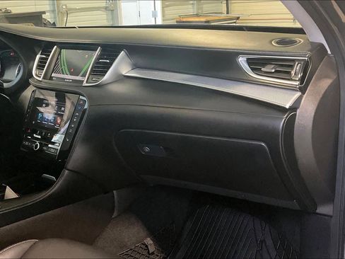 Used 2020 INFINITI QX50 Luxe w/ Navigation Package image 17