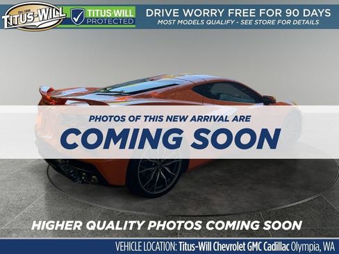 Used 2023 Chevrolet Corvette Stingray Premium Cpe w/ Z51 Performance Package RWD image 3