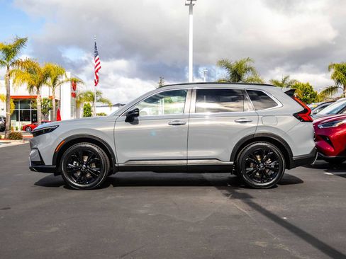 Used 2024 Honda CR-V Sport Touring image 5