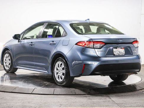 Certified 2023 Toyota Corolla LE FWD image 3