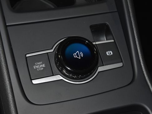 New 2026 Volkswagen Tiguan SE AWD/4WD image 11