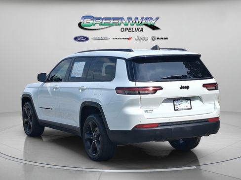 Used 2024 Jeep Grand Cherokee L Altitude RWD image 5