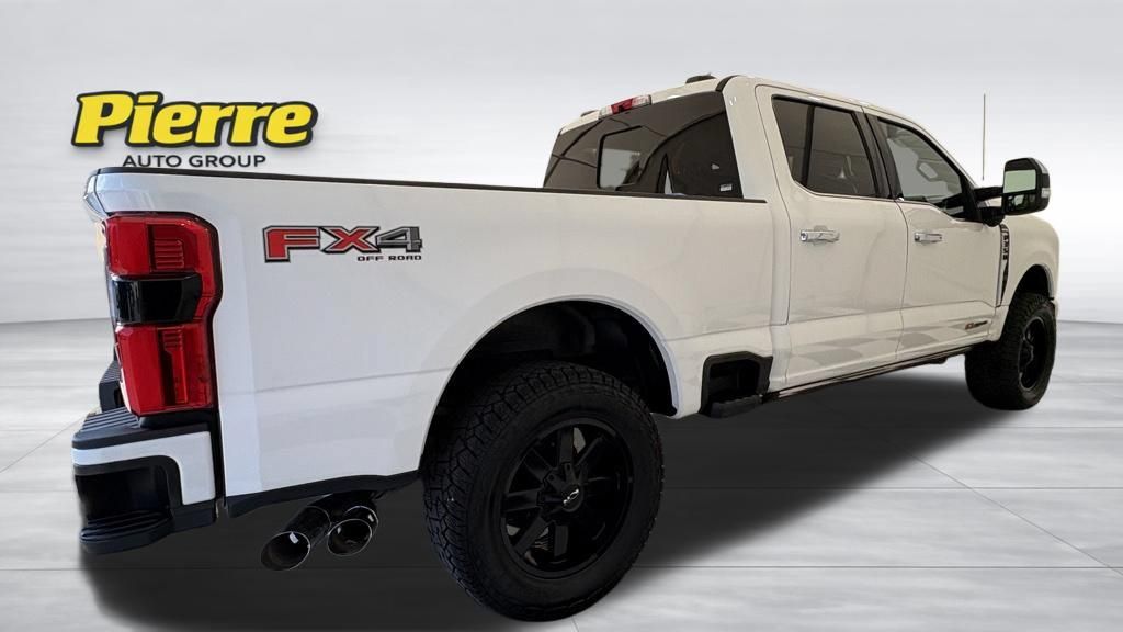 Used 2023 Ford F350 Platinum w/ FX4 Off-Road Package AWD/4WD image 6