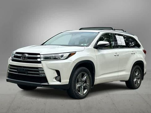 Used 2017 Toyota Highlander Limited Platinum AWD/4WD image 1