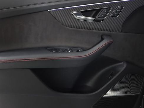 Certified 2024 Audi RS Q8 AWD/4WD image 11