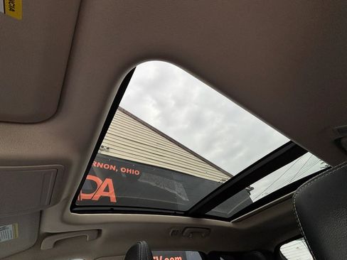 Used 2020 Ford Escape SEL image 26