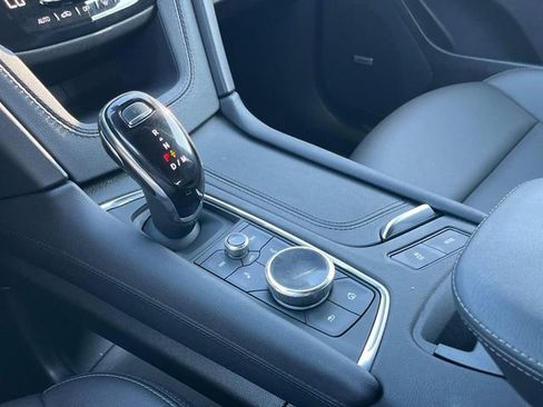 Used 2023 Cadillac XT5 Luxury image 36