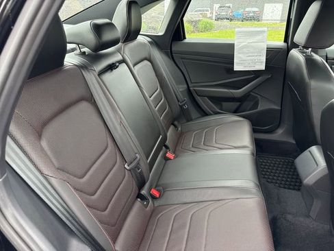 Used 2022 Volkswagen Jetta GLI Autobahn FWD image 14
