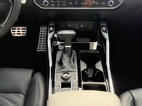 New 2026 Kia Sorento SX Prestige AWD/4WD image 20