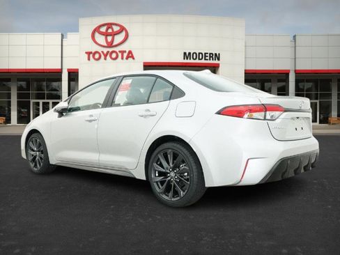 New 2026 Toyota Corolla SE image 13