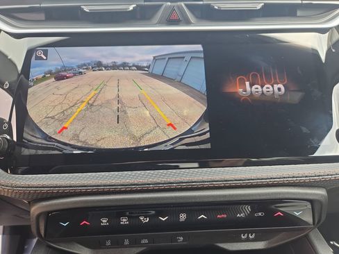 New 2026 Jeep Cherokee Limited image 26
