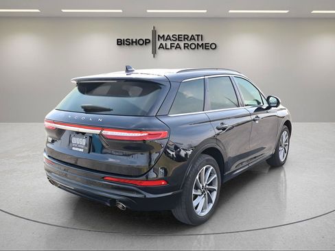 Used 2025 Lincoln Corsair Grand Touring w/ Equipment Group 301A AWD/4WD image 8