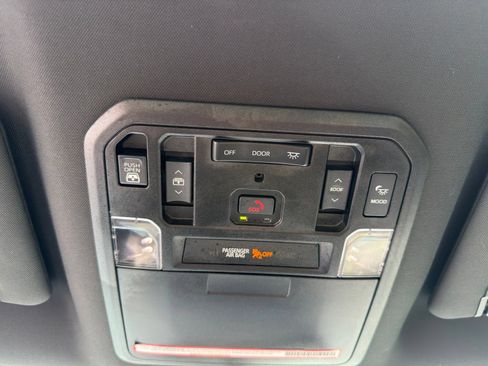 Used 2023 Toyota Tundra Capstone AWD/4WD image 25