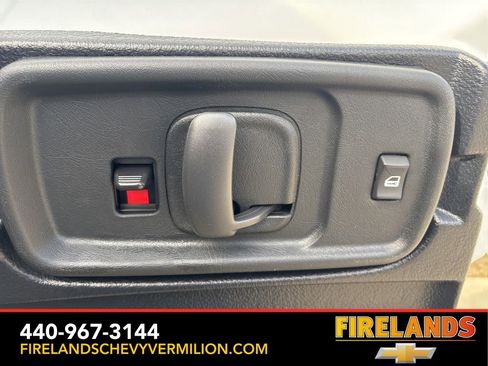 New 2026 Chevrolet Express 3500 image 43