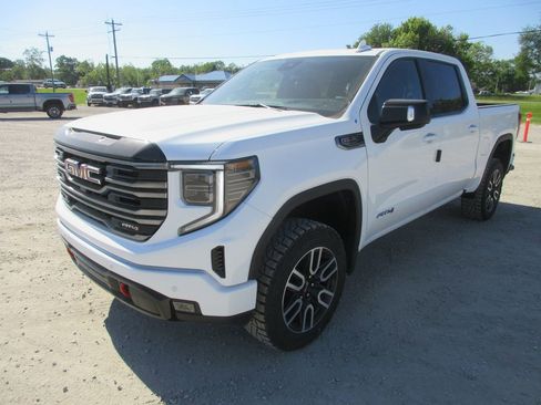 New 2026 GMC Sierra 1500 AT4 w/ AT4 Premium Package AWD/4WD image 12