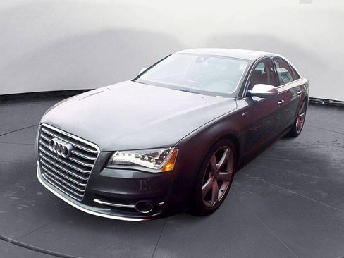 Used 2014 Audi S8 w/ Driver Assistance Package image 1
