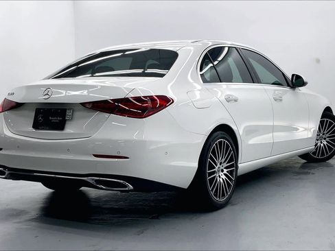 Used 2023 Mercedes-Benz C 300 Sedan image 4