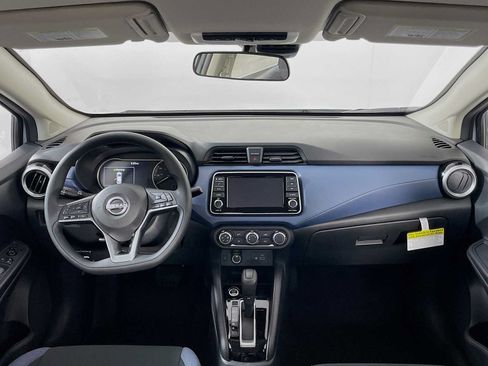 Used 2025 Nissan Versa SV w/ Trunk Package FWD image 3