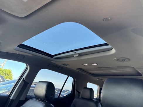Used 2019 Chevrolet Traverse Premier w/ Redline Edition image 5