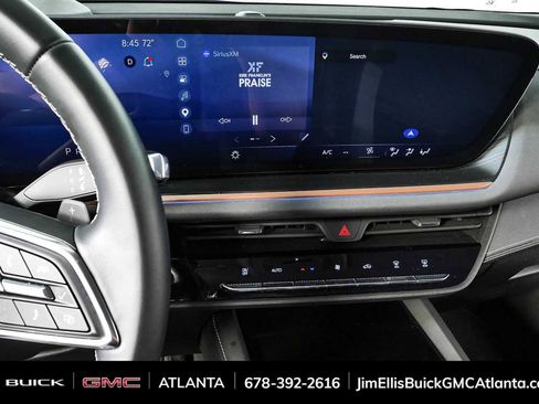 Used 2025 Buick Envision Sport Touring AWD/4WD image 13
