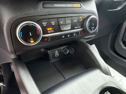 Used 2024 Ford Escape Active image 26