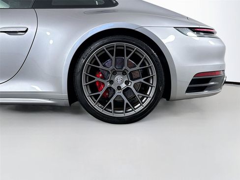 Used 2021 Porsche 911 Carrera S RWD image 28