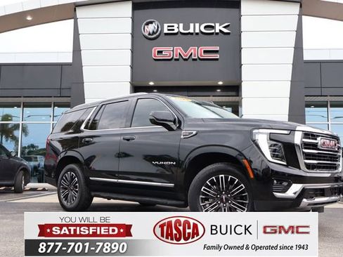 Used 2025 GMC Yukon Elevation AWD/4WD image 1