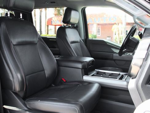 Used 2023 Ford F250 Lariat w/ Black Appearance Package image 40