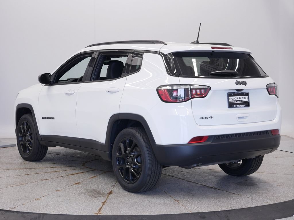 New 2026 Jeep Compass Latitude AWD/4WD image 3