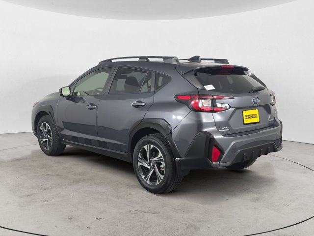 Used 2024 Subaru Crosstrek 2.0i Premium w/ Crosstrek Mirror Package AWD/4WD image 7