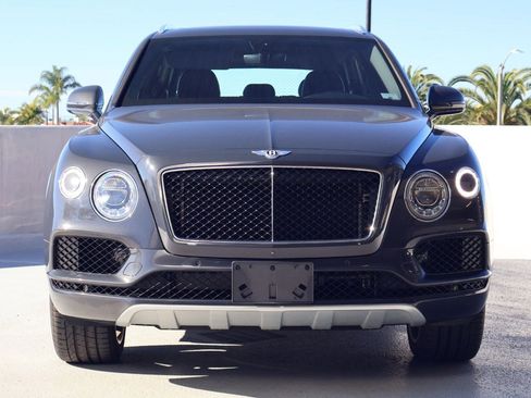Used 2019 Bentley Bentayga image 10